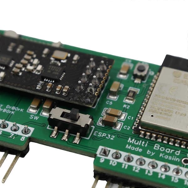 For Zero WiFi Multiboard NRF24+ESP32 -kehityskortti