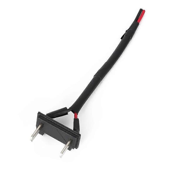 Sopii Tesla Cyberquad for Kids -akulle, jossa CX-50-virtaliitinsarja