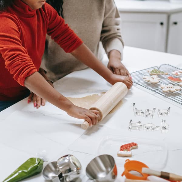Set med kattformade kakformar i rostfritt stål med mångsidig design och säkra kanter, 6 delar