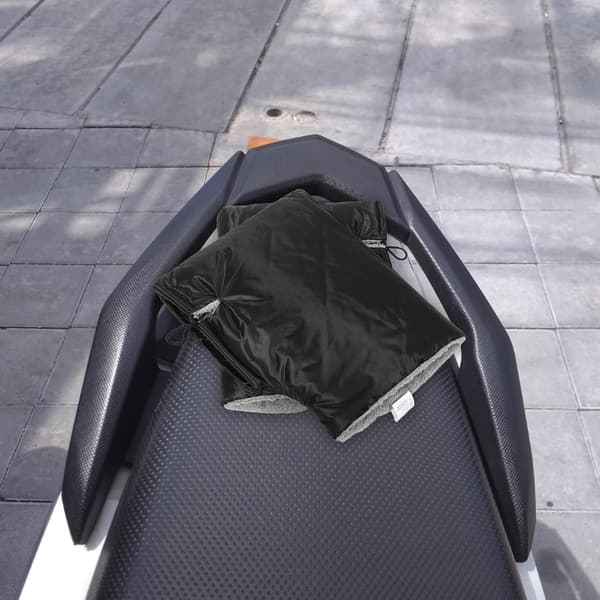 Vindtäta styrmuffar för motorcykel och elscooter, termiska vinterhandskar med plyschfoder