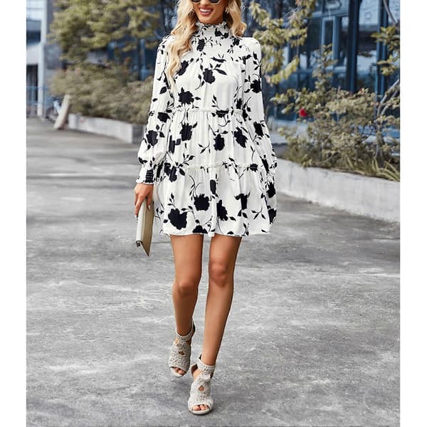 Dam Långärmad Klänning Elastisk Rynkad Klänning Blommig Tryck Volang Mock Neck Midi Klänning