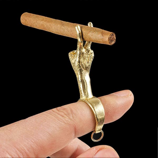 Sigarettholder Simulering Håndform Solid Kobber Håndfri Røyking Fingerring For Spill