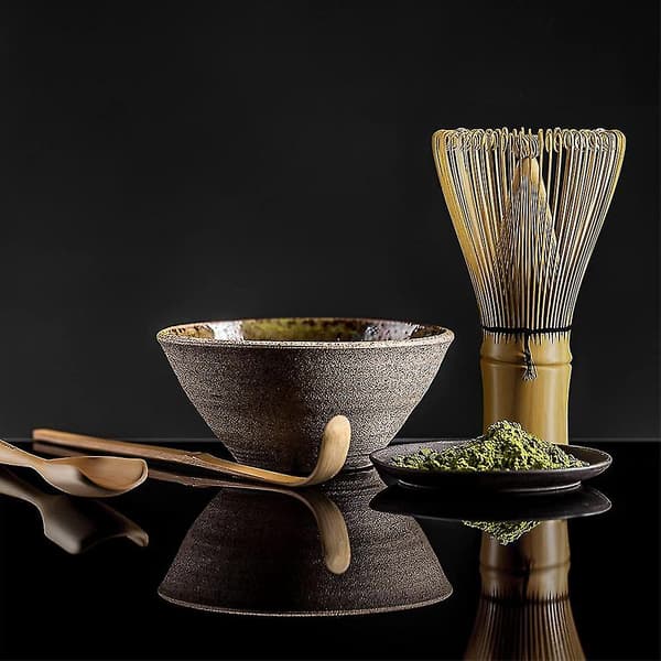 Matcha-visp av bambu för skummigt och utsökt te