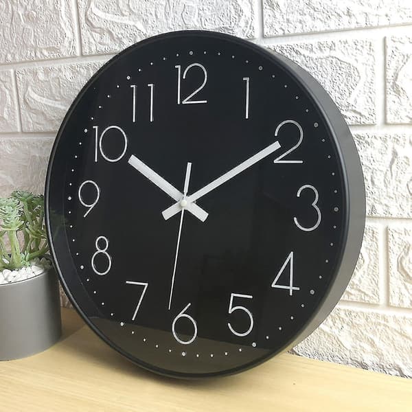 25 cm seinäkello pyöreä äänetön 3D-numero kvartsikello