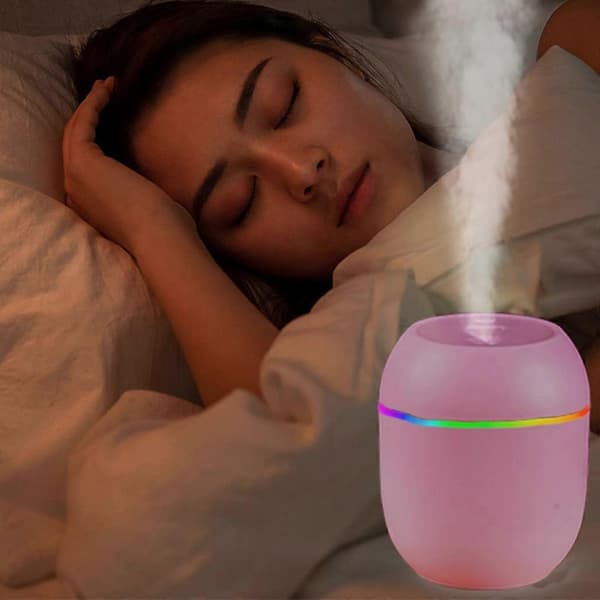 Minibilfuktare USB Färgglada LED-lampor Aromaterapi Eterisk Oljediffusor