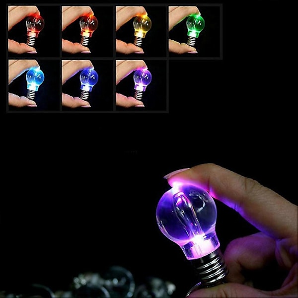 LED-taskulamppu Avaimenperä Lamppu Taskulamppu Sateenkaaren Väri Lahja