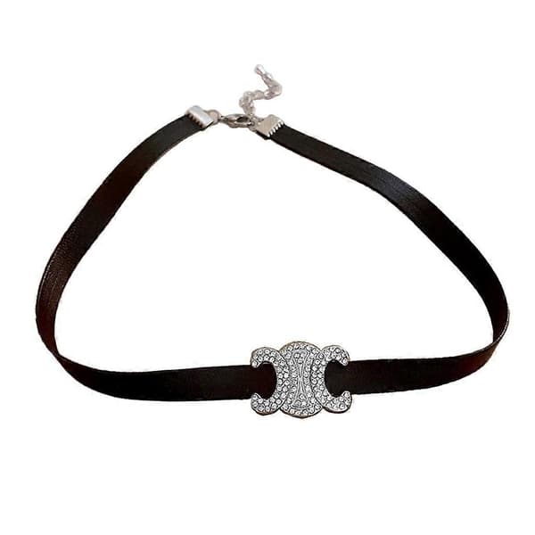 Innlatt Rhinestone Bokstav Lær Choker Kragebenssmykke Statement Smykker