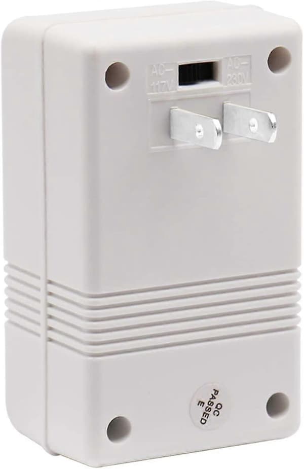 100W Spændingsomformer Rejseadapter, 110V/120V