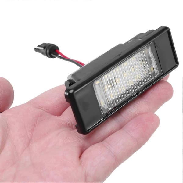 Bakre LED-nummerplate lyslampe for NV200 265108990A