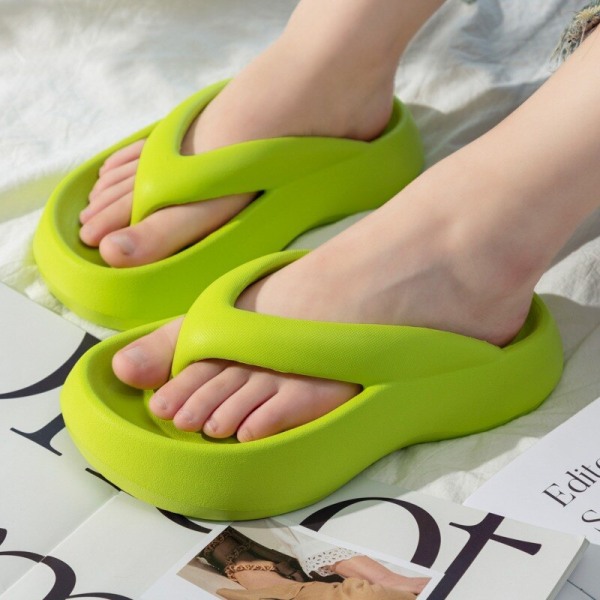 2023 Summer Women's 4CM Flip Flops Halkfria Eva Clip Toe Strandsandaler för kvinnor Inomhus utomhus tjockbottna tofflor Green--4cm 40-41(25-25.5CM)