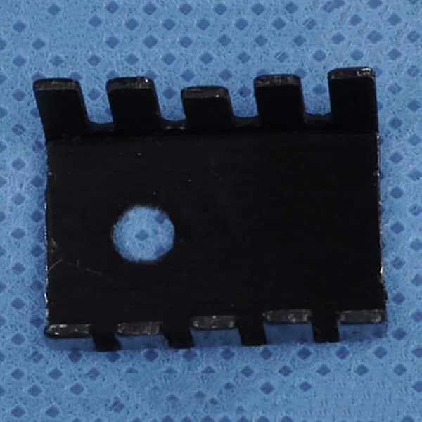 100 stk 19 X 15 X 10mm Aluminiumlegering Kjøleribbe for TO-220 Transistor Q