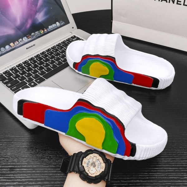 Tofflor herr ytterkläder sommar sport kokos stepping bajs känsla halkfri mjuk sula flipflops utomhus strand tjock sula sandal 2025white 43-44