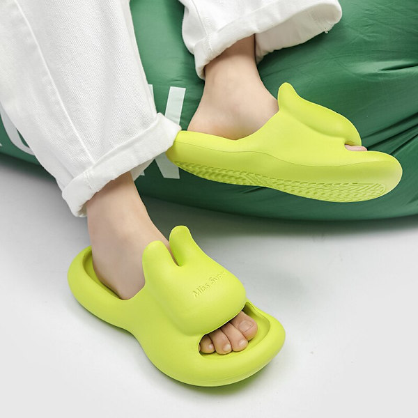 Damsommar Nya söta kaninmodemönster sandaler tofflor Dambekväm tjock sula Hemmetofflor utomhussandaler 2023 BEIGE 40