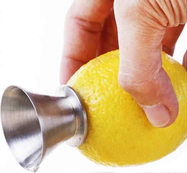1 citronpresser og hældetud