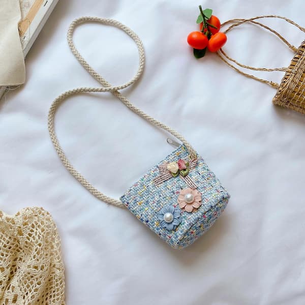 Vävd axelväska för barn, plånbok, söt form 12 * 17 cm (Blå + Pärlblomma)