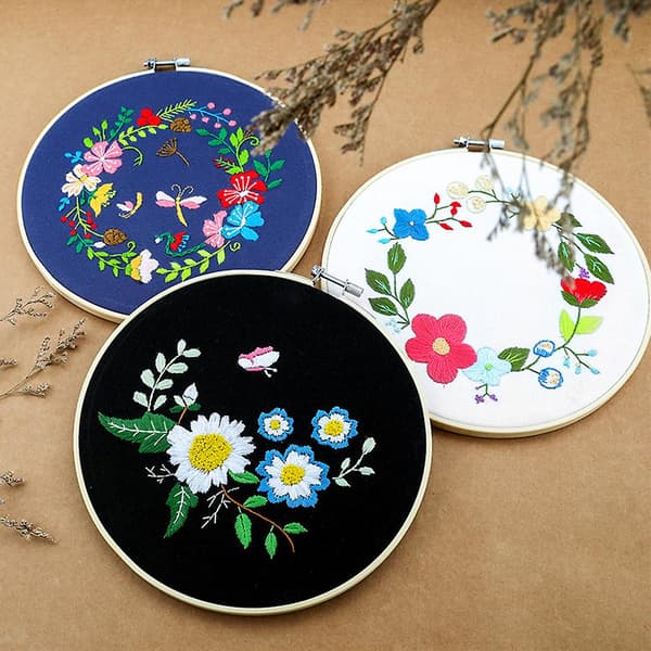 3 Set Broderi Startkit För Korsstygn Kläder Med Blommönster Bågar Trådar Verktyg
