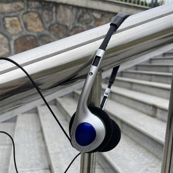 Komfortabel støydempende bærbar hodetelefon kablet headset ørepropp