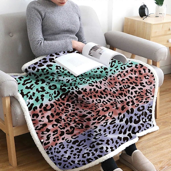 Angel Wrap Filt Mjuk Mysig Bärbar Elegant Poncho Oversized Hooded Filt Varm Cape Kappa