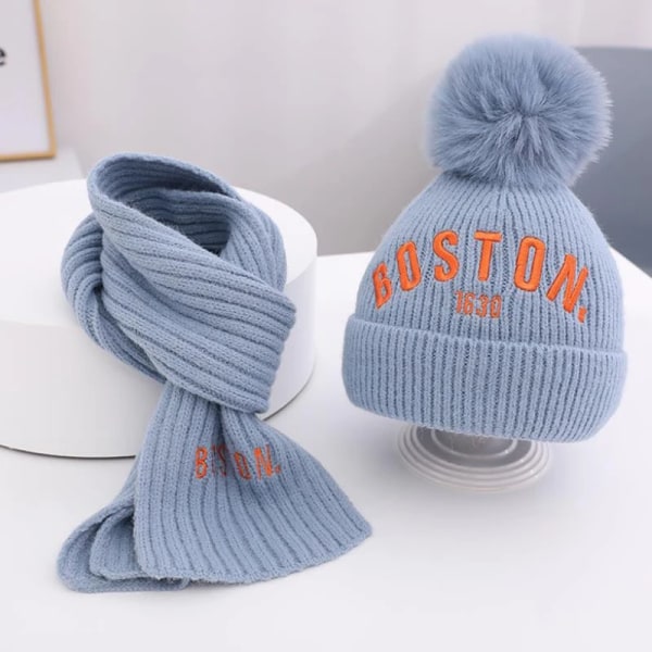 2023 Baby Kids Pipo-setit Boston Letters Big Fur Ball 2 kpl Pojat Tytöt Talvi Villus Hattu Set 3-8 V. Light Blue