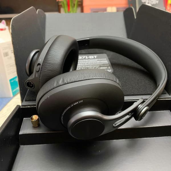 Øreputer til AKG K361 K371 Hodetelefoner Øreputer Hodetelefon Øreputer