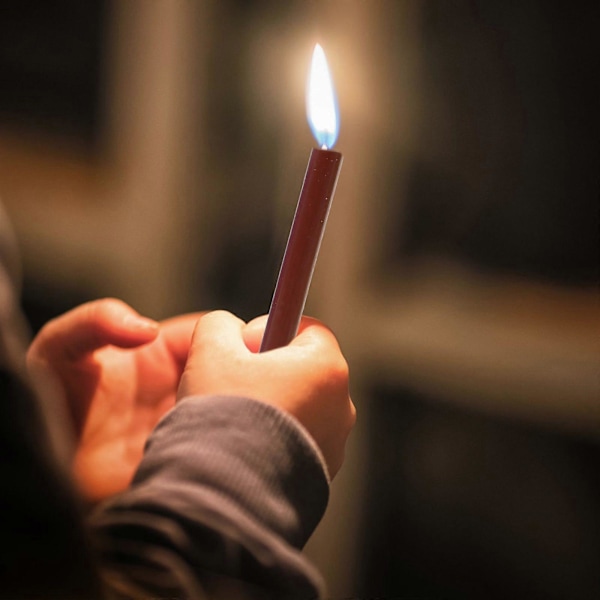 12 st Avsmalnande Ljus Hushållsfärgade Ljus Doftfria Middagsljus för Bröllop