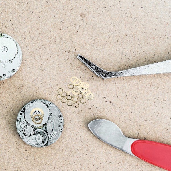 1 Set Ersättnings Quartz Klockbeslag Brickor Fästmuttrar Klockmekanism Ersättningskit Quartz Klockdelar för DIY Montering och Reparation