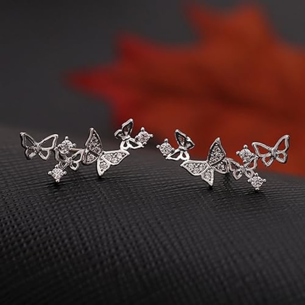 925 Sterlingsølv Cubic Zirconia Crystal 3D Butterfly Design Øremanchet Brude Stud Øreringe