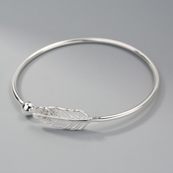 Armband i Sterling Silver Pläterad Äkta Vit Fjäder för Kvinnor, Öppen Justerbar, 60MM
