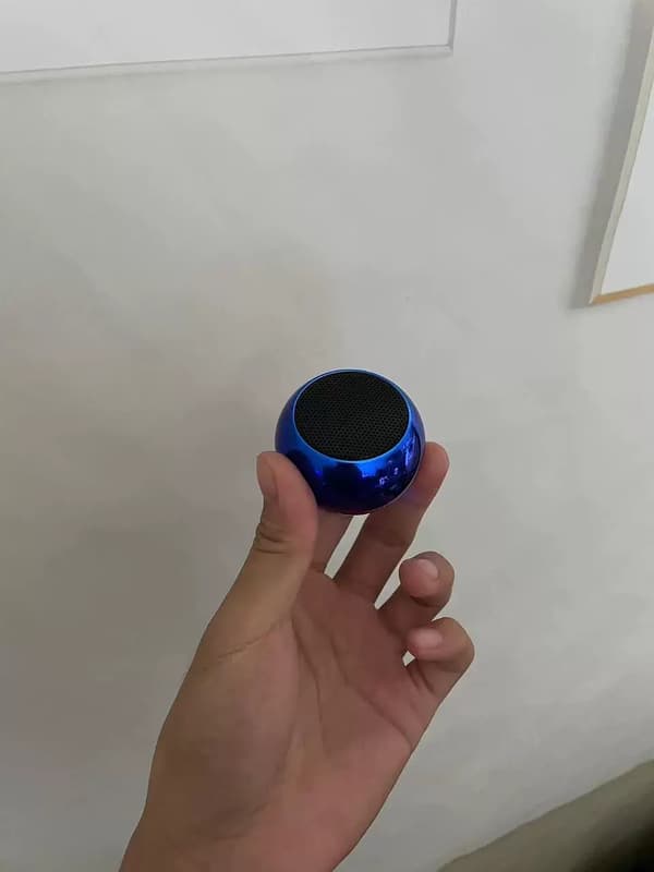 Färgglad trådlös bluetooth-högtalare mini högtalare hög volym utomhus bärbar Silver