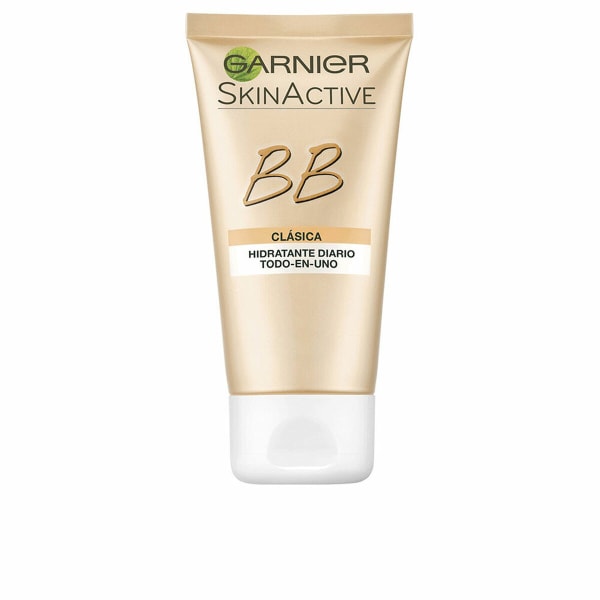 Hydrerande kräm med färg Garnier Skin Naturals Bb Cream Spf 15 Medium 50 ml