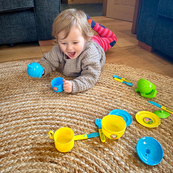 PEPPA PIG SMALL TEA SET