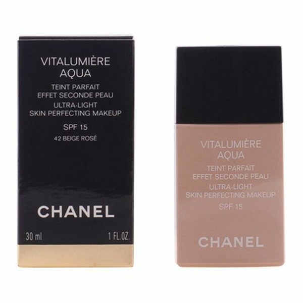 Flydende makeup base Vitalumière Aqua Chanel 70 - beige 30 ml