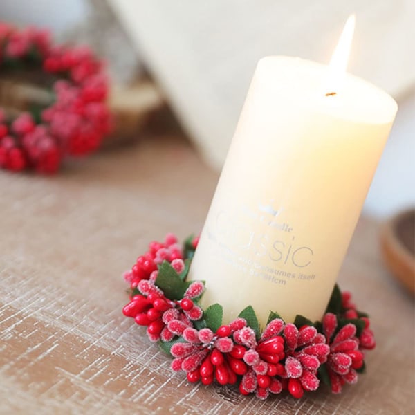 4 st Holiday Berry Candle Ring Christmas Candle Ring Konstgjorda ljusringar med konstgjorda bär Jul små krans ljushållare