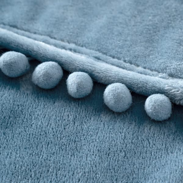 Koselig teppe, fleece teppe, flanell teppe med pomponer, vanlig teppe, sofateppe, fluffy pledd, mikrofiber sengeteppe, sofa teppe, teppe blue