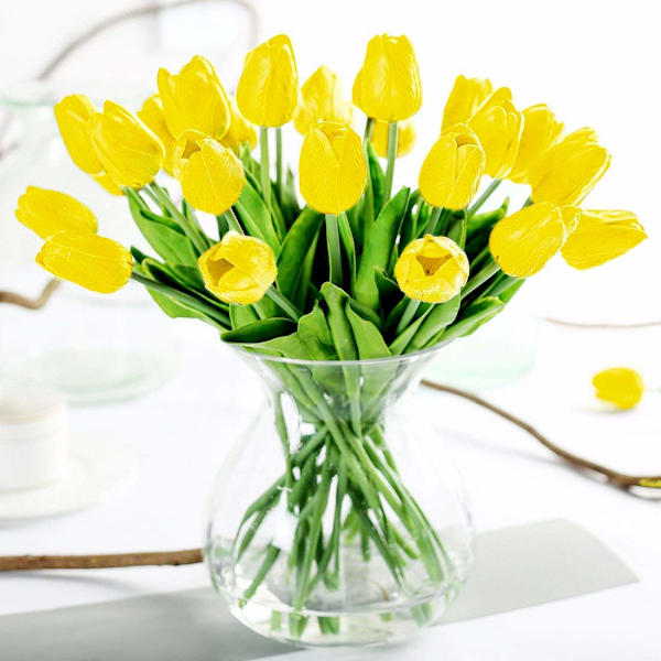 10 ST PU Real Touch Latex Konstgjorda Tulpaner Falska Tulpaner Blommor Buketter Blomsterarrangemang för Hemrum Bröllopsbukett Fest Dekor Gul yellow