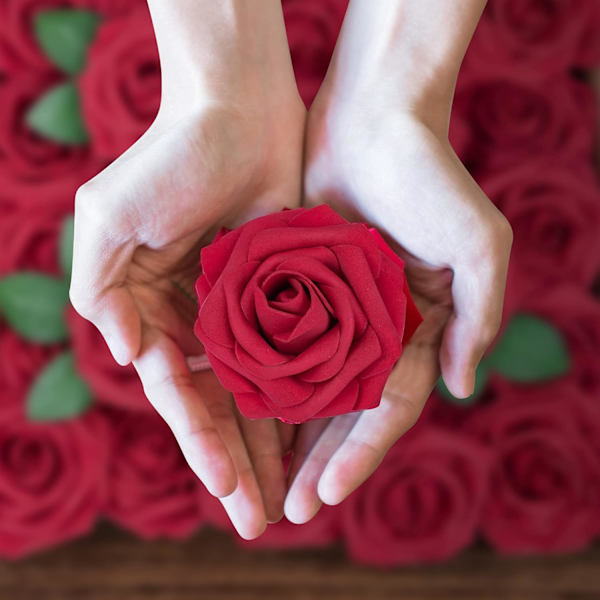 Kunstige Blomster 25stk Ægte Udseende Mørkerøde Skum Kunstige Roser med Stilke til DIY Bryllupsbuketter Brudebruser Midtpunkter Festdekorationer
