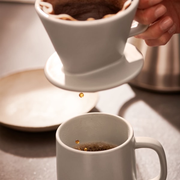 Kaffe krus, med filter til håndbrygning, keramik, hvid