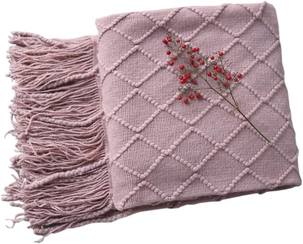 Mykt strikket ullpledd med dusk - Koselig pledd - Sofapledd - Sovepledd pink