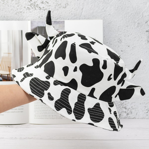 Unisex ko-print bøttehat bomulds kohat med søde hornører Sommer strandsolhat Fiskerhat udendørs kasket (sort+hvid ko)