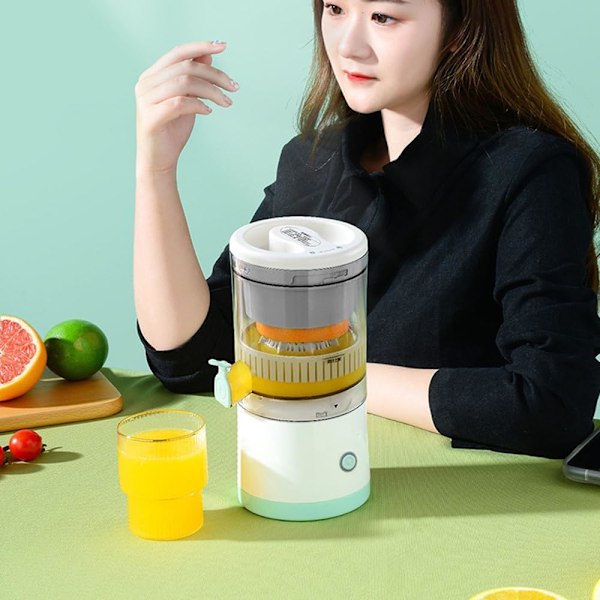 USB-oppladbar elektrisk juicer bærbar elektrisk sitrusjuicer automatisk håndfri sitronpresser juicer for appelsin sitron grapefrukt