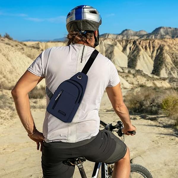 Liten ryggsäck för män, lätt nylon sling ryggsäck väska stöldskydd casual män kvinnor bröstväska för vandring cykling utomhus resor (blå) Blue