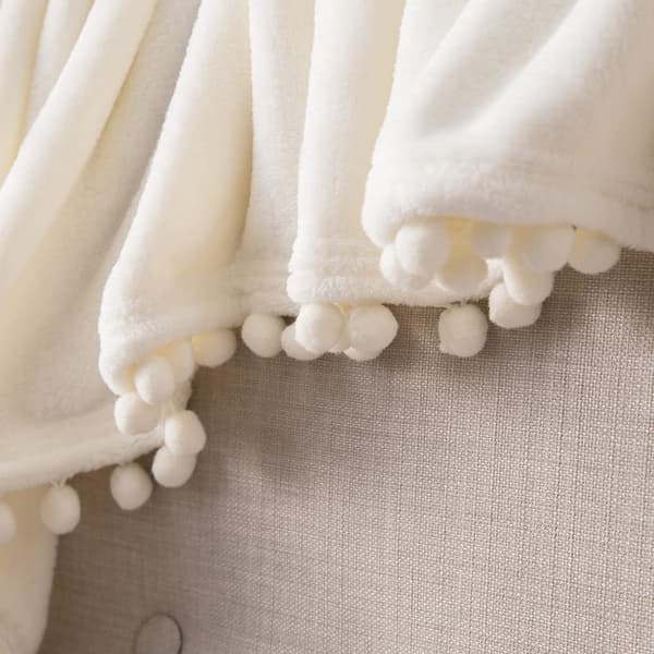 Koselig teppe, fleece teppe, flanell teppe med pomponer, vanlig teppe, sofateppe, fluffy pledd, mikrofiber sengeteppe, sofa teppe, teppe white