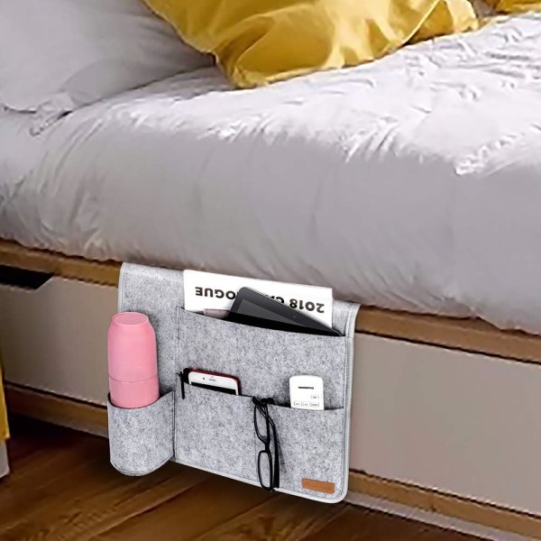 Opbevaringslomme i filt på sengekanten Anti-skrid med vandflaskeholder, hængende organiseringstaske til vandflaske, telefon, iPad, magasiner, fjernbetjeninger - grå