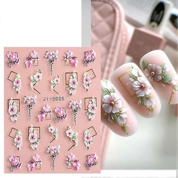 3 st 3D-präglade nageldekaler med blommor och blad