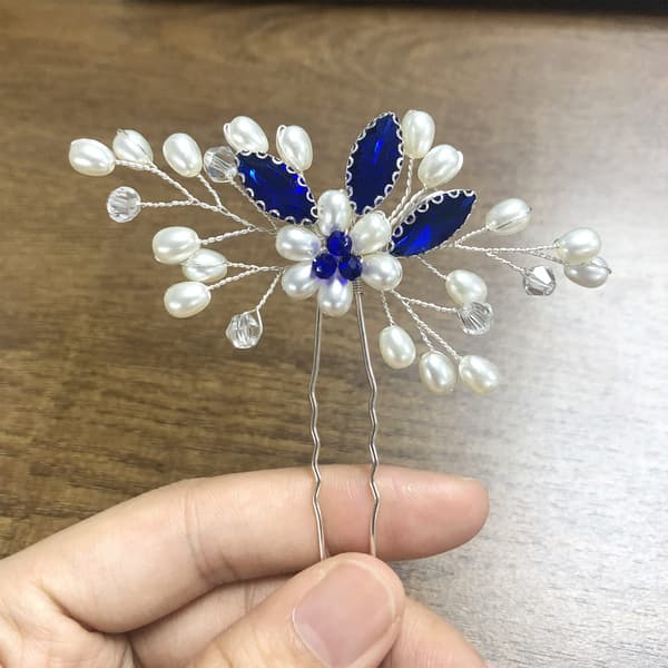 Blomster brudehårnåler perle brud bryllup hårtilbehør rhinestone hårstykke for kvinner og jenter (blå)