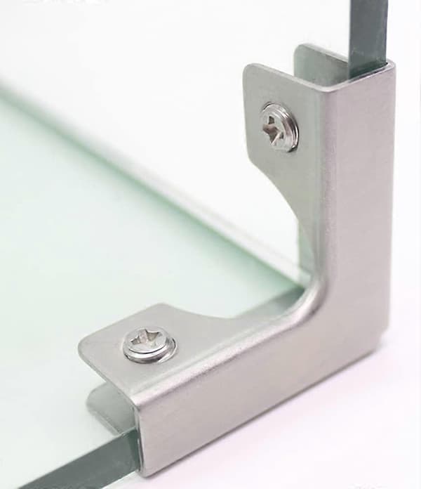 2 stk. vinkelbraketter for 8 mm glass WPC-paneler