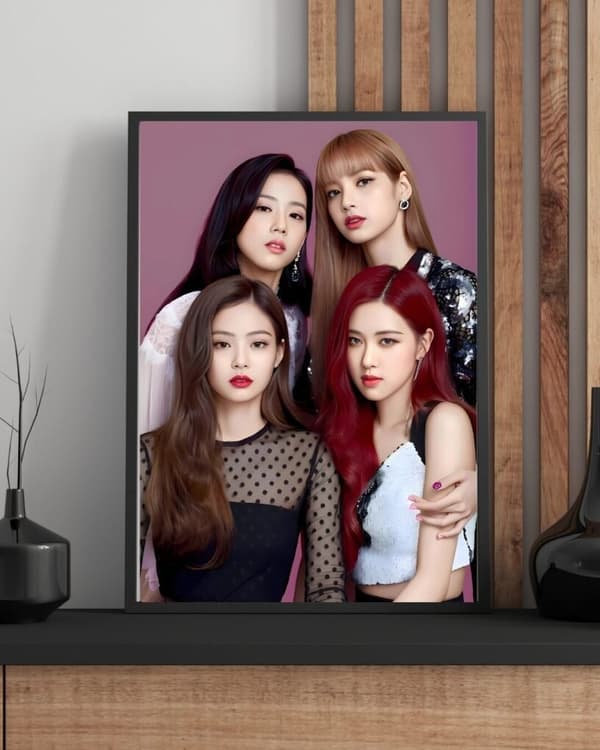 Blackpink Gruppebillede Plakat – Trendy & Moderne Vægkunst 30×40 CM