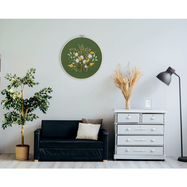 Broderiset for broderikit - DIY broderistartersett for voksne nybegynnere - Stemplet blomstermønster med instruksjoner, tråder og nåler