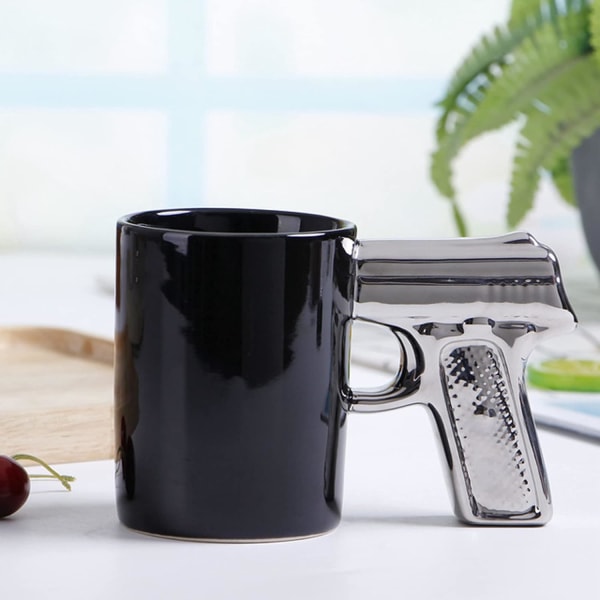 Hauska muki aseen kahvalla, uutuus keraamiset kahvimukit, personoitu pistoolikahvimuki, täydellinen uutuus vitsilahja, 400 ml (musta ja hopea) Black Silver