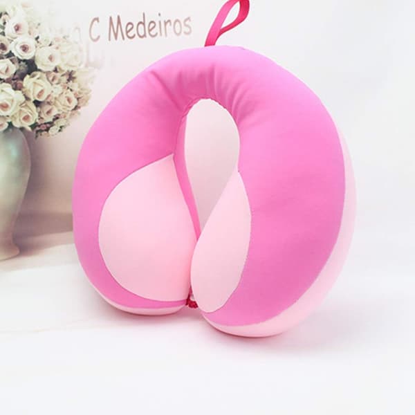 Nakkepude til børn rejser Pink